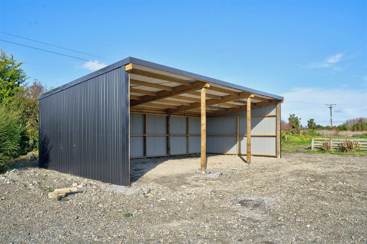 Pole shed built by Johnson Brothers Building